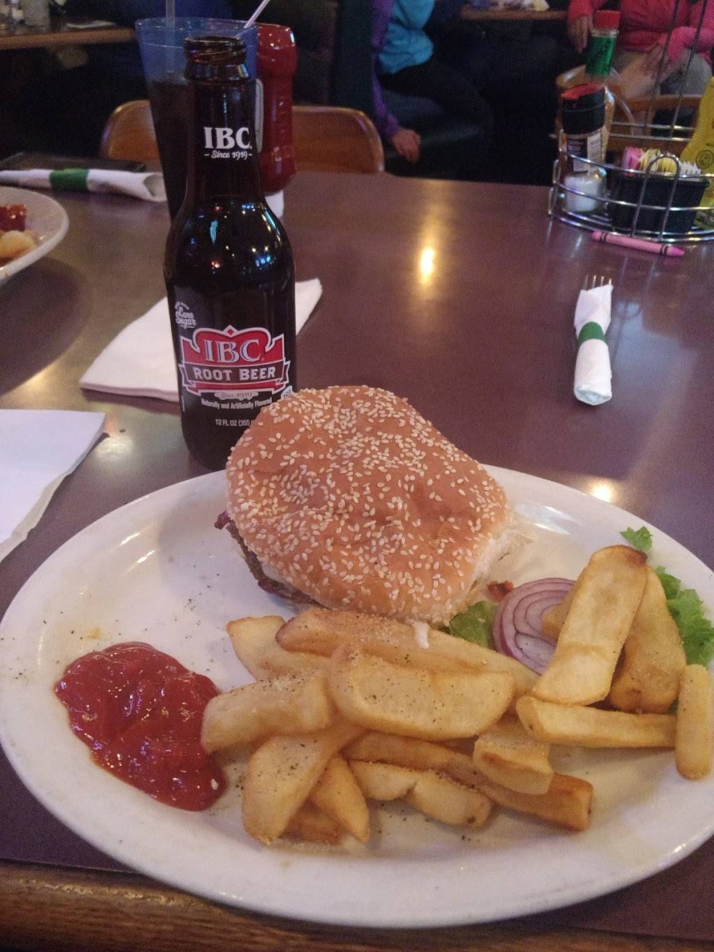 Poor Richards Restaurant | restaurant | 108 Hilltop Village Center Dr A, Eureka, MO 63025, USA | 6369384666 OR +1 636-938-4666