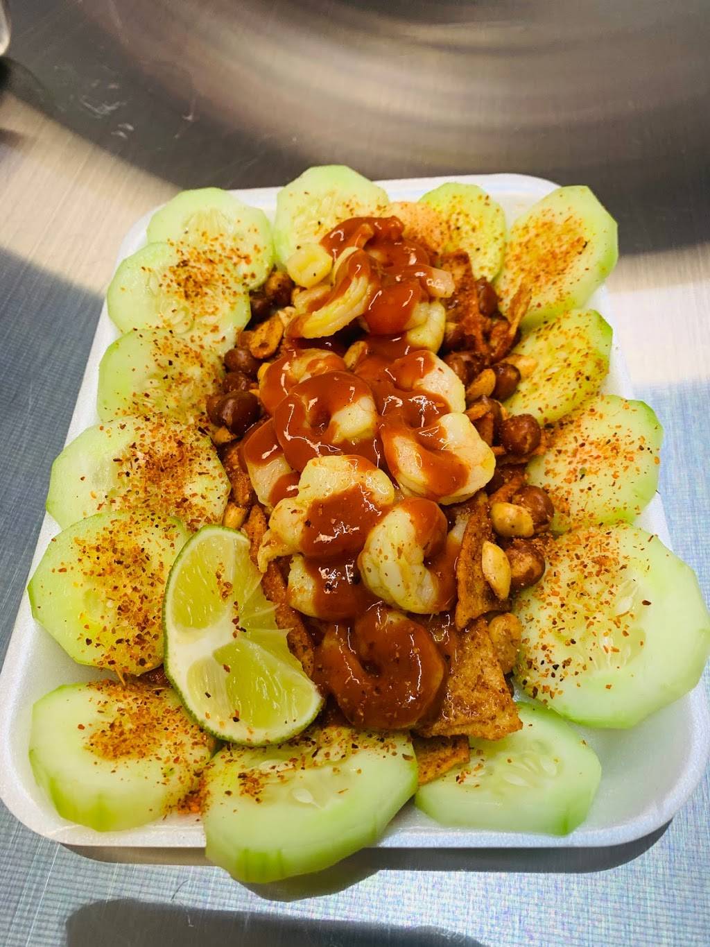 Tostadas Y Micheladas El Camaron Loco | restaurant | 2503 S Beckley Ave suite 110, Dallas, TX 75224, USA | 9726855090 OR +1 972-685-5090