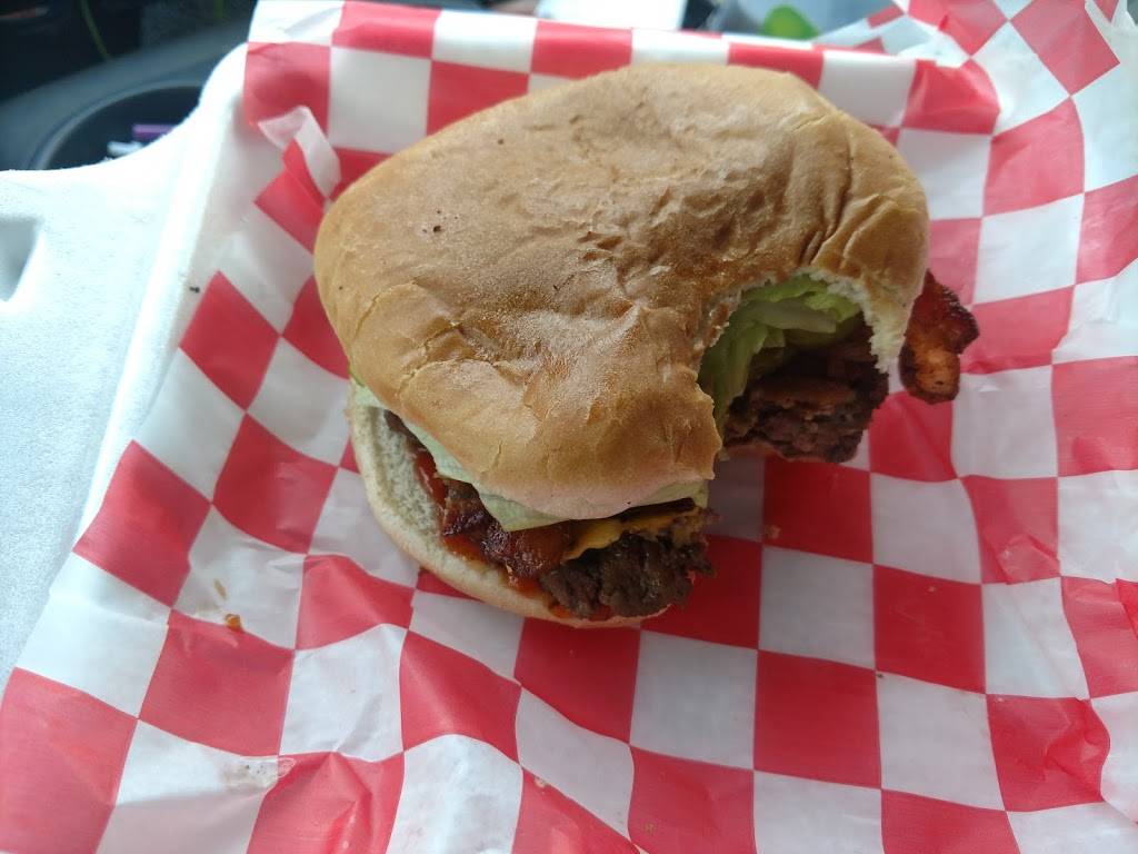 Kevin Brown Burgers | restaurant | 8228 Mahan Gap Rd, Ooltewah, TN 37363, USA | 4233448344 OR +1 423-344-8344