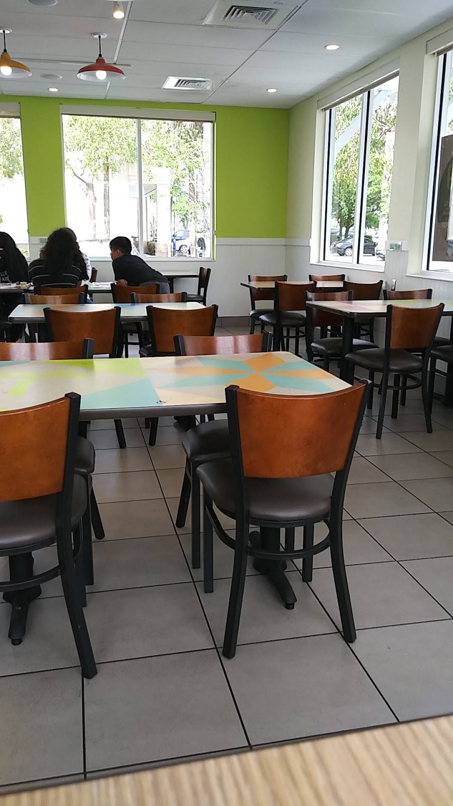 Pollo Tropical | restaurant | 4713 S Flamingo Rd, Cooper City, FL 33330, USA | 9543754077 OR +1 954-375-4077