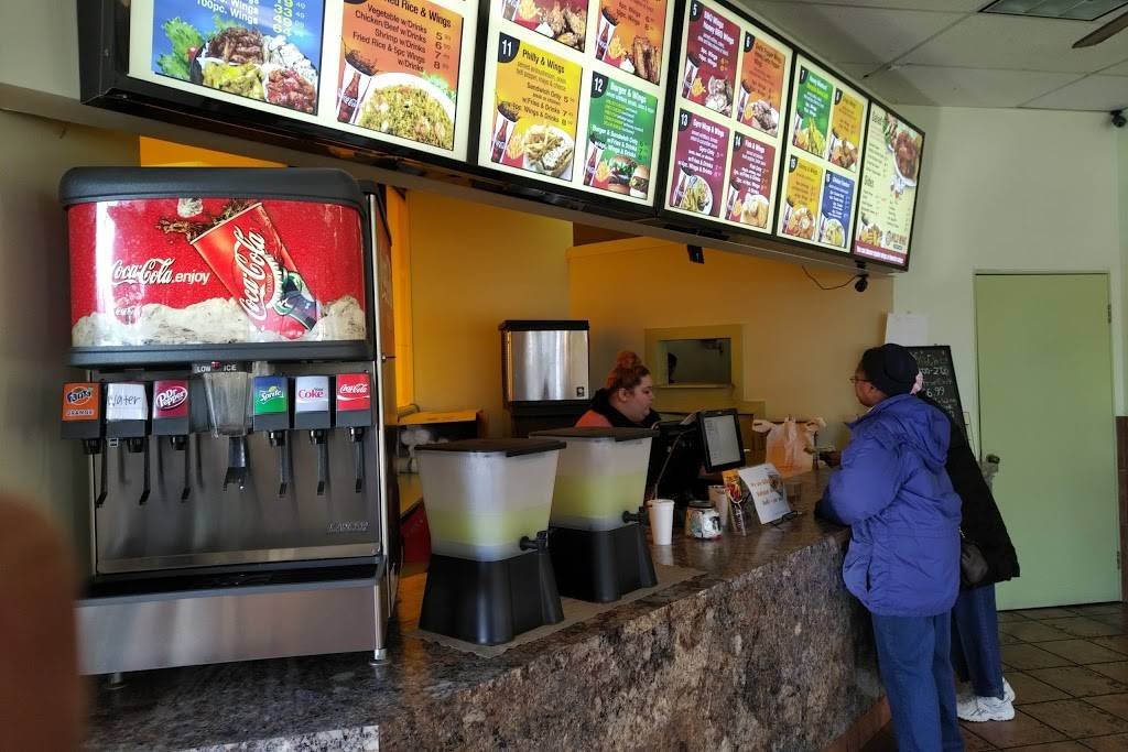 Wild Wings Station | restaurant | 7190 Winchester Rd, Memphis, TN 38125, USA | 9012493705 OR +1 901-249-3705