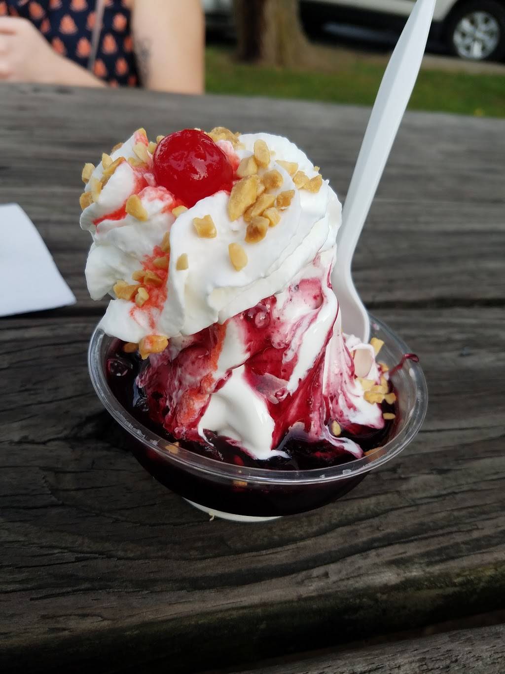 Putzs Creamy Whip | meal takeaway | 2673 Putz Pl, Cincinnati, OH 45211, USA | 5136818668 OR +1 513-681-8668