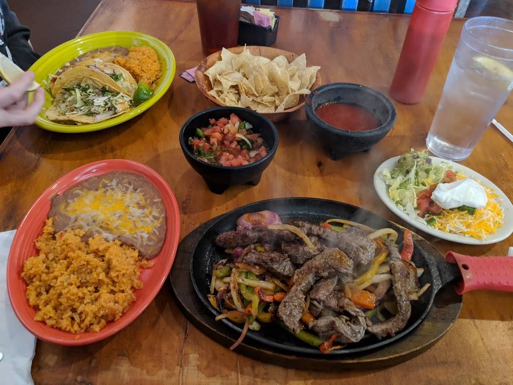 Old Pueblo Cafe | restaurant | 102 N Old Litchfield Rd, Litchfield Park, AZ 85340, USA | 6239355059 OR +1 623-935-5059