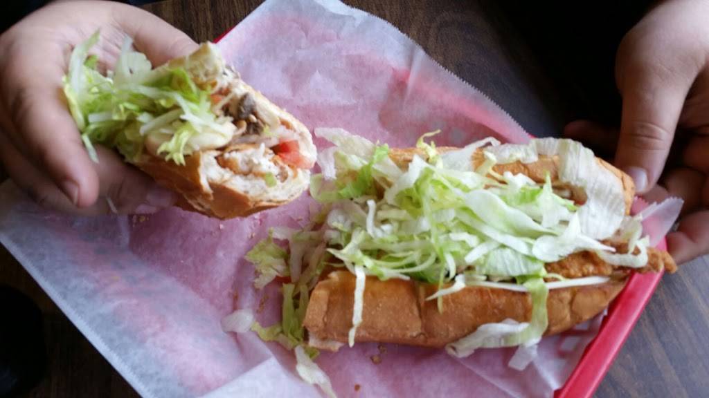 Mr Zs Pizza | restaurant | 267 High St, Clinton, MA 01510, USA | 9783688210 OR +1 978-368-8210