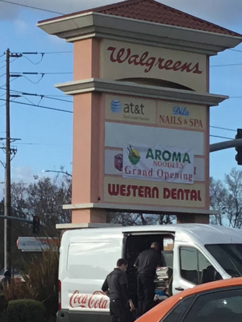 Aroma noodles | restaurant | 7840 West Ln, Stockton, CA 95210, USA | 2099109282 OR +1 209-910-9282