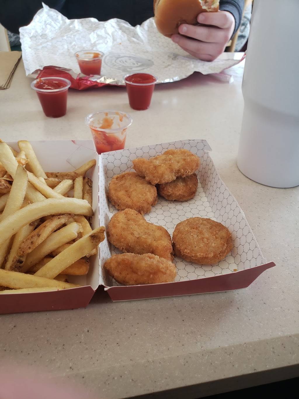 Wendys | restaurant | 13 Saratoga Rd, Glenville, NY 12302, USA | 5183935442 OR +1 518-393-5442