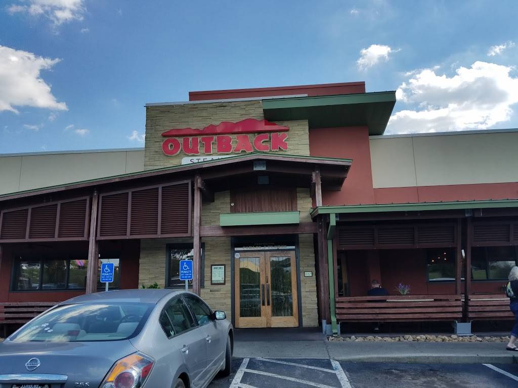 Outback Steakhouse | restaurant | 111 Enterprise Dr, Danville, VA 24540, USA | 4347920781 OR +1 434-792-0781