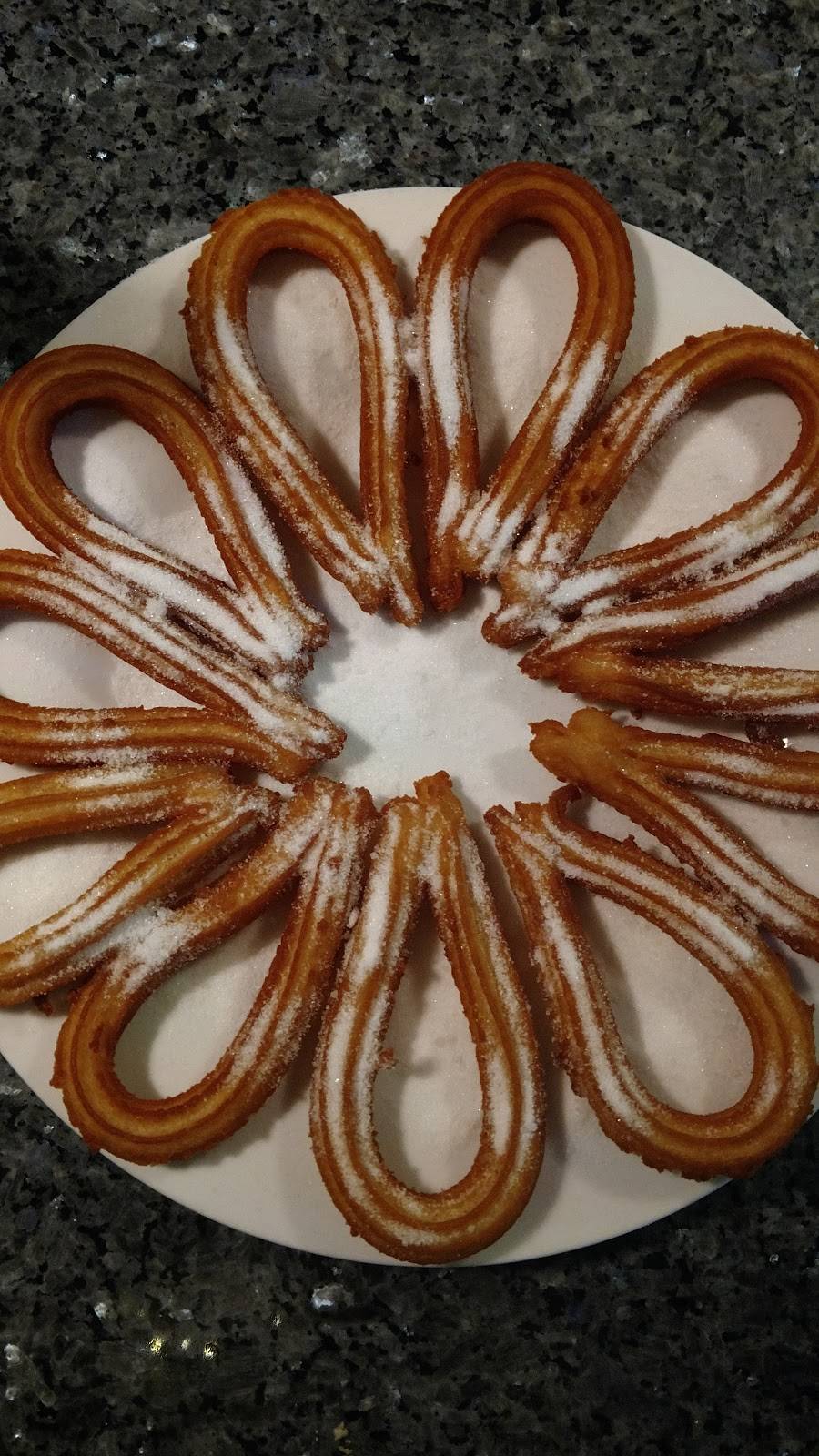 Churreria Madrid | restaurant | 2505 Champlain St NW, Washington, DC 20009, USA | 2024834441 OR +1 202-483-4441