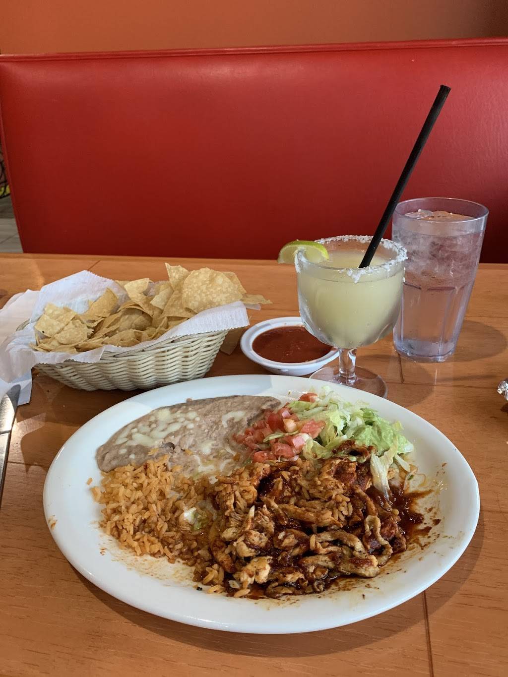 El Nopal Mexican Restaurant | restaurant | 7700 US-64, Oakland, TN 38060, USA | 9014667020 OR +1 901-466-7020