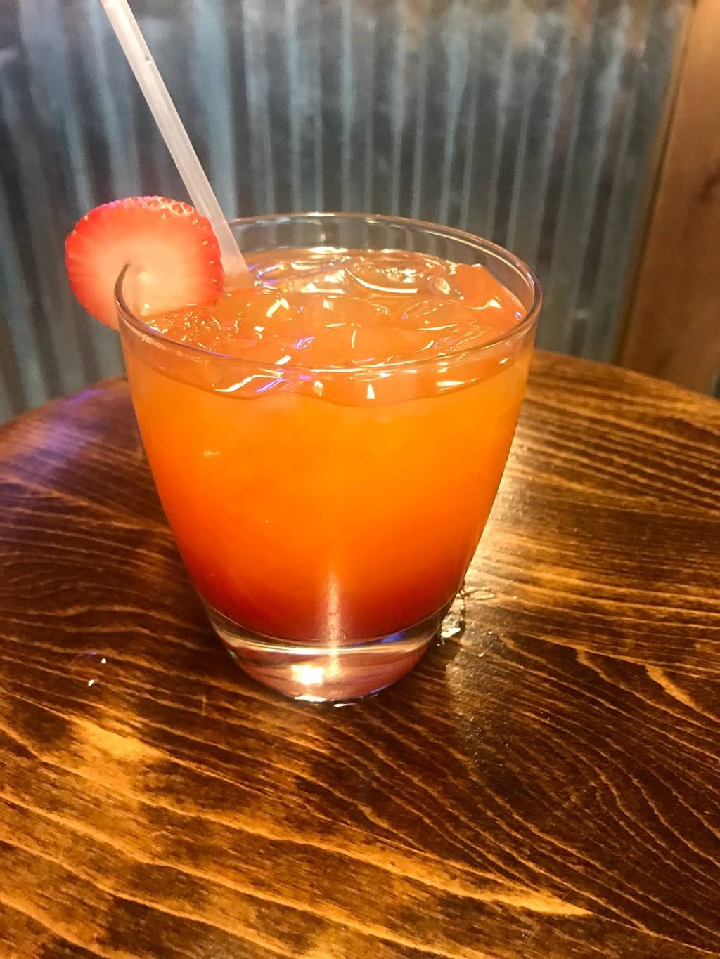 Wings Gone Wild | restaurant | 101 98th St New Suite #109, Albuquerque, NM 87121, USA | 5058364622 OR +1 505-836-4622