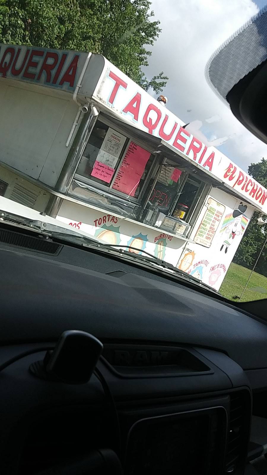 Taquria El Pichon | restaurant | 7506 Spring Cypress Rd, Spring, TX 77379, USA | 3462080889 OR +1 346-208-0889