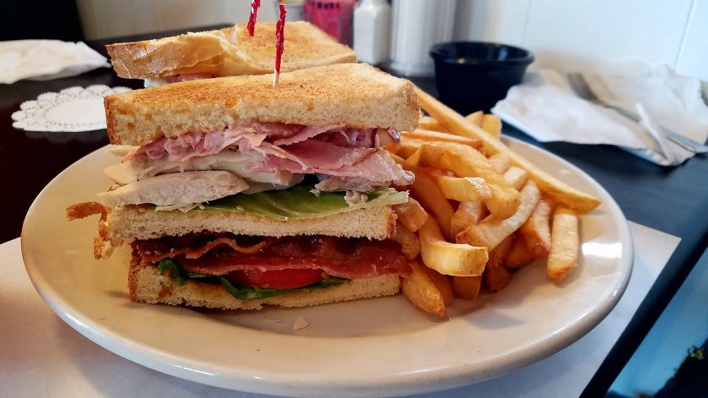 Our Place Dunedin | restaurant | 1617 Main St, Dunedin, FL 34698, USA | 7272390450 OR +1 727-239-0450