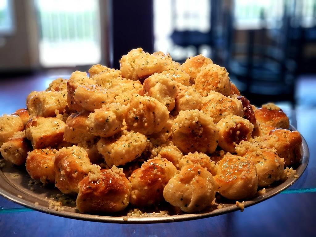 Napoli Pizza | restaurant | 4845 Belle Terre Pkwy, Palm Coast, FL 32164, USA | 3862254569 OR +1 386-225-4569