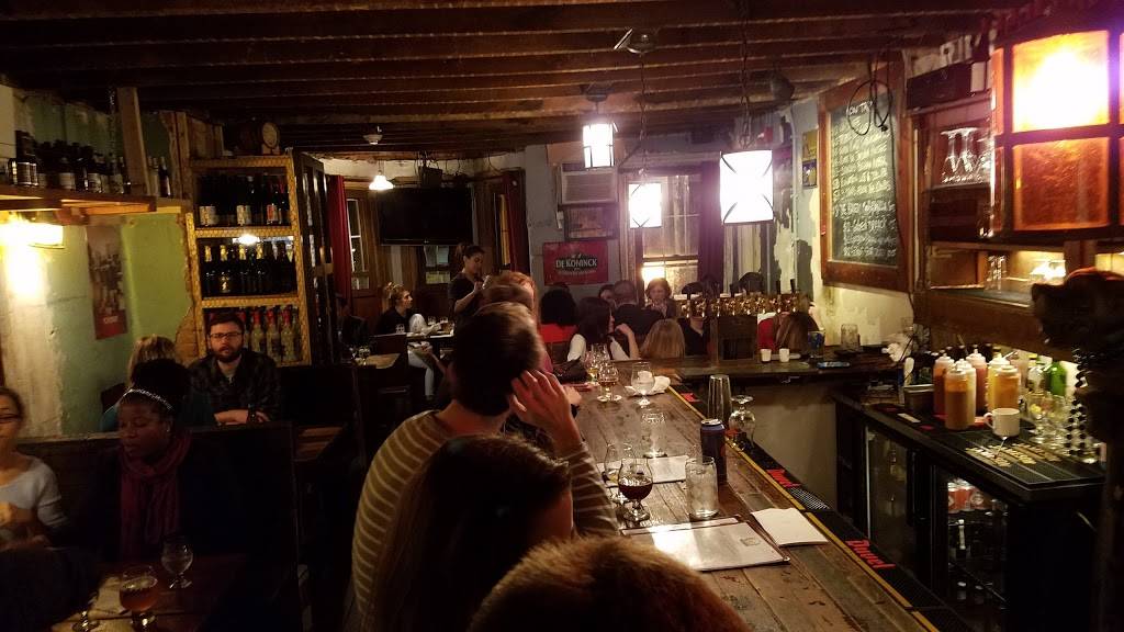 Granville Moores | restaurant | 1238 H St NE, Washington, DC 20002, USA | 2023992546 OR +1 202-399-2546