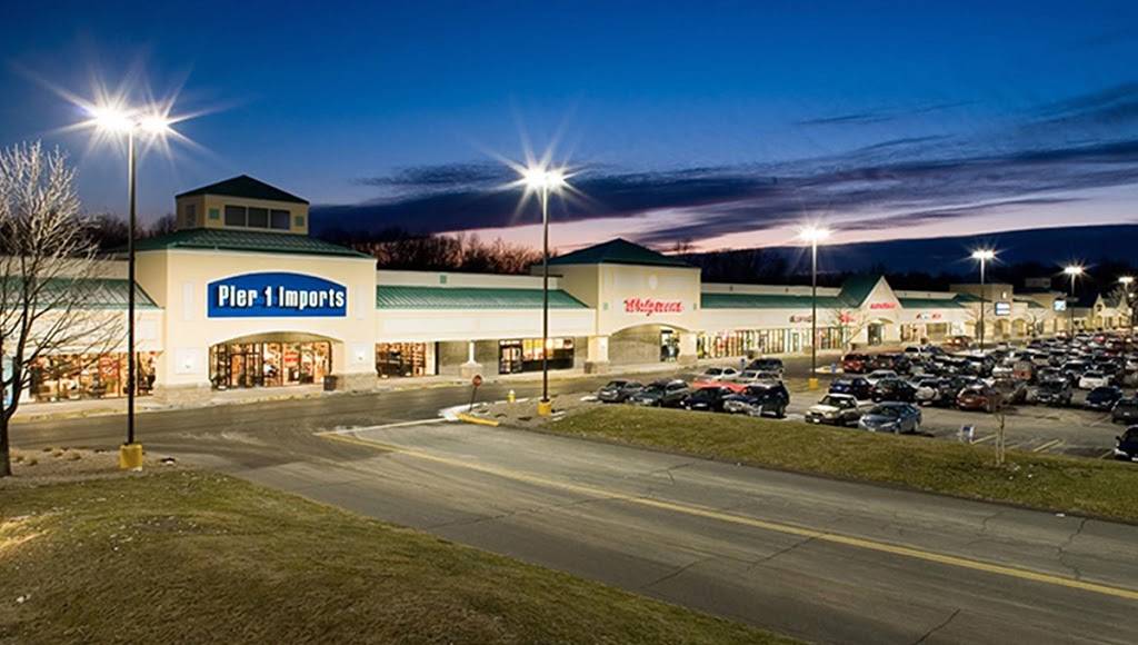 Brookside Plaza | shopping mall | 10 Hazard Ave, Enfield, CT 06082, USA | 2036355560 OR +1 203-635-5560