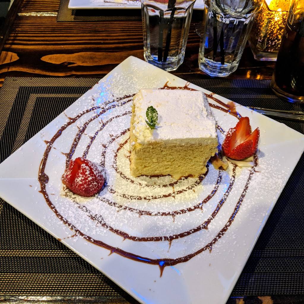 Oak House Mexican Kitchen | restaurant | 155 Tulip Ave, Floral Park, NY 11001, USA | 5167752135 OR +1 516-775-2135