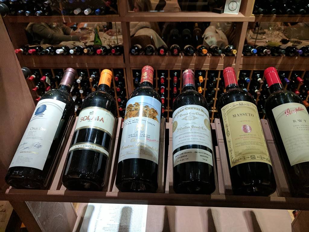 Da Toni | restaurant | 15 Rue Belvédère N, Sherbrooke, QC J1H 4A7, Canada | 8193468441 OR +1 819-346-8441