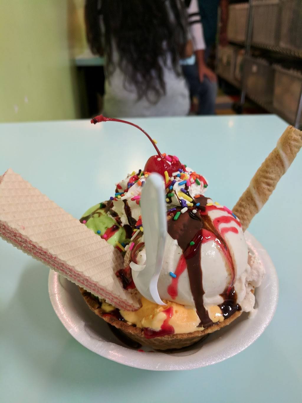 Paleterias Tropicana At The Med | restaurant | 2160 W 39th Ave, Kansas City, KS 66103, USA | 9133847373 OR +1 913-384-7373