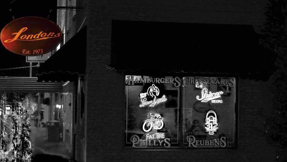 Londons Restaurant and Bar | restaurant | 101 N Wall St #3572, Tullahoma, TN 37388, USA | 9315718410 OR +1 931-571-8410