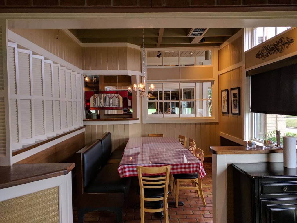 Gaberinos Homestyle Italian Restaurant | restaurant | 400 Ed Noble Pkwy, Norman, OK 73072, USA | 4053102229 OR +1 405-310-2229