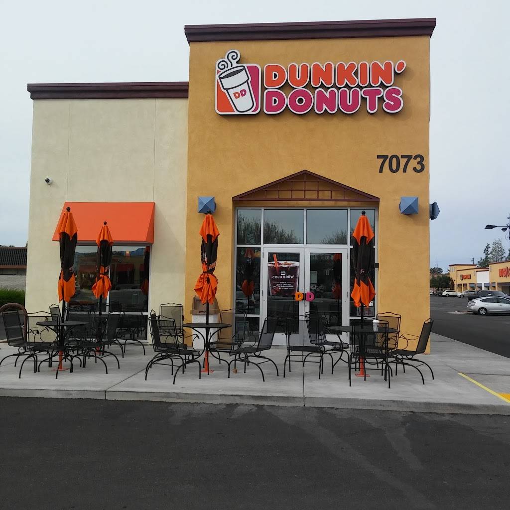 Dunkin | bakery | 7073 E Tanque Verde Rd, Tucson, AZ 85715, USA | 5207225505 OR +1 520-722-5505