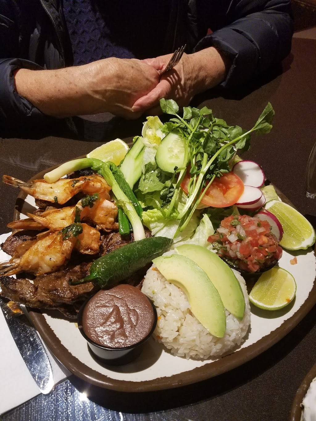 Sonsonate Grill | restaurant | 8711 Long Beach Blvd, South Gate, CA 90280, USA | 3235372508 OR +1 323-537-2508