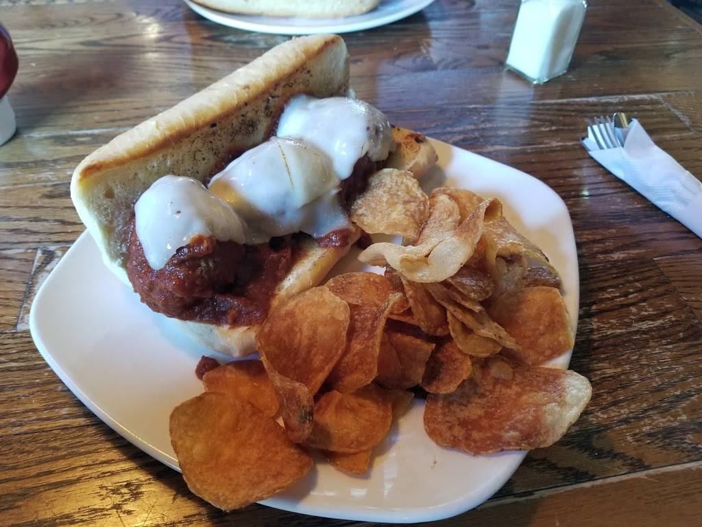 The Wright Place Saloon | restaurant | 44 Main St, Black River Falls, WI 54615, USA | 7156700004 OR +1 715-670-0004