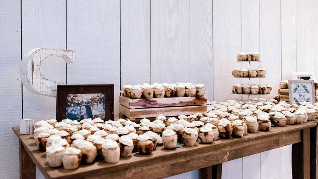 Cinnaholic | bakery | 41 W Jefferson Ave, Naperville, IL 60540, USA | 6308579575 OR +1 630-857-9575