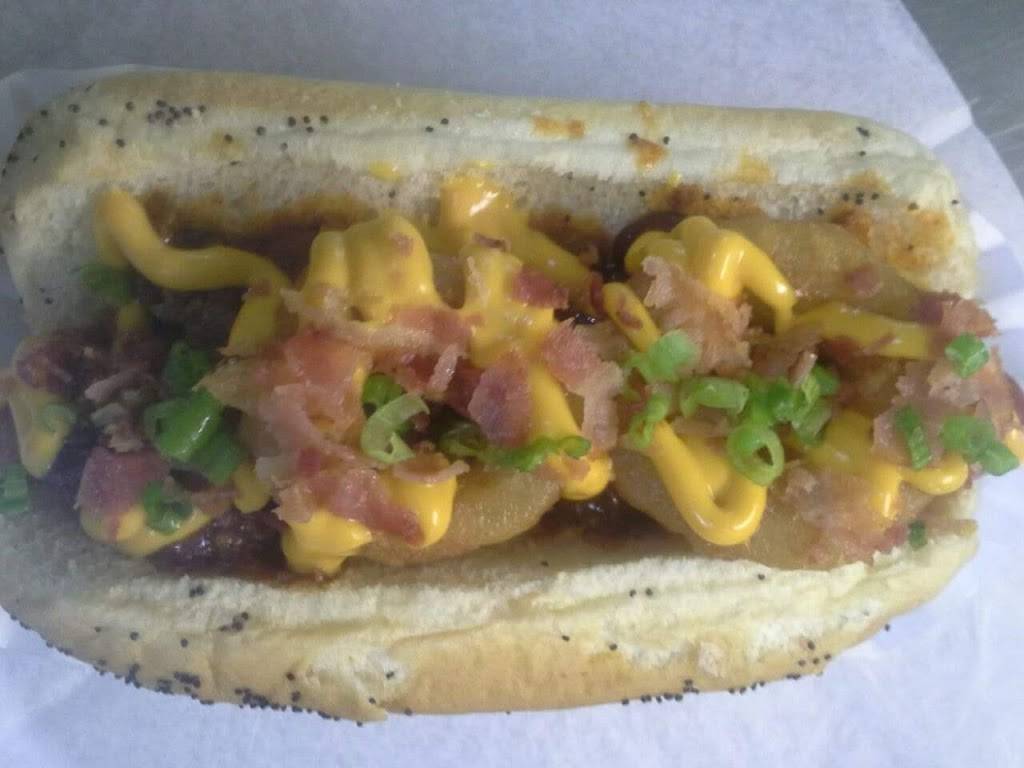 KJS Carryout | restaurant | 8974 E 10th St, Indianapolis, IN 46219, USA | 3172208832 OR +1 317-220-8832