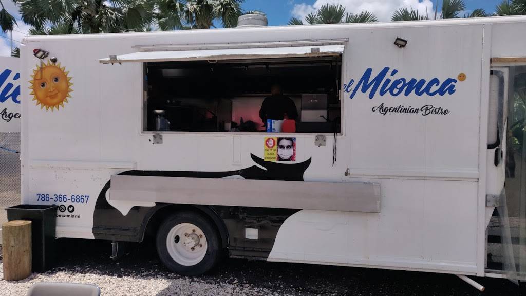 Parrillada Argentina | restaurant | 18101 SW 177th Ave, Miami, FL 33187, USA | 7863666867 OR +1 786-366-6867