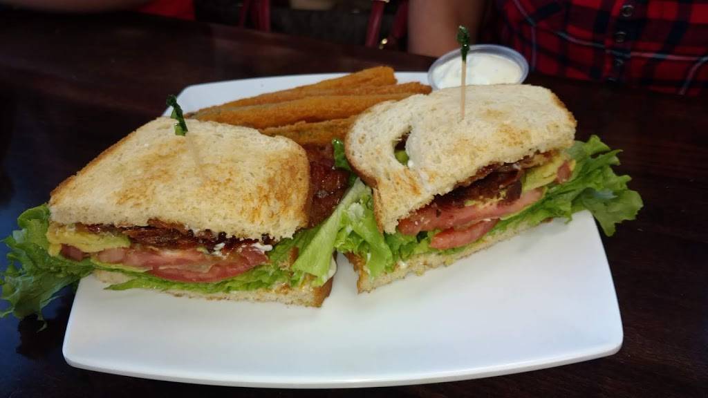 Old Market Grill LLC | restaurant | 23937 Clinton Keith Rd, Wildomar, CA 92595, USA | 9516003974 OR +1 951-600-3974