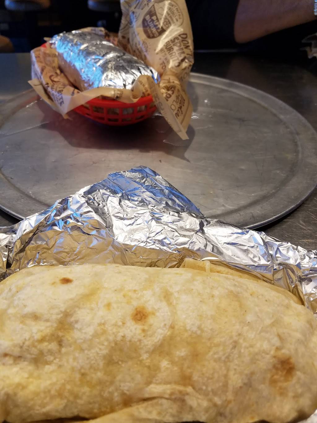 Chipotle Mexican Grill | restaurant | 1229 N Retail Ct, Myrtle Beach, SC 29577, USA | 8434434300 OR +1 843-443-4300