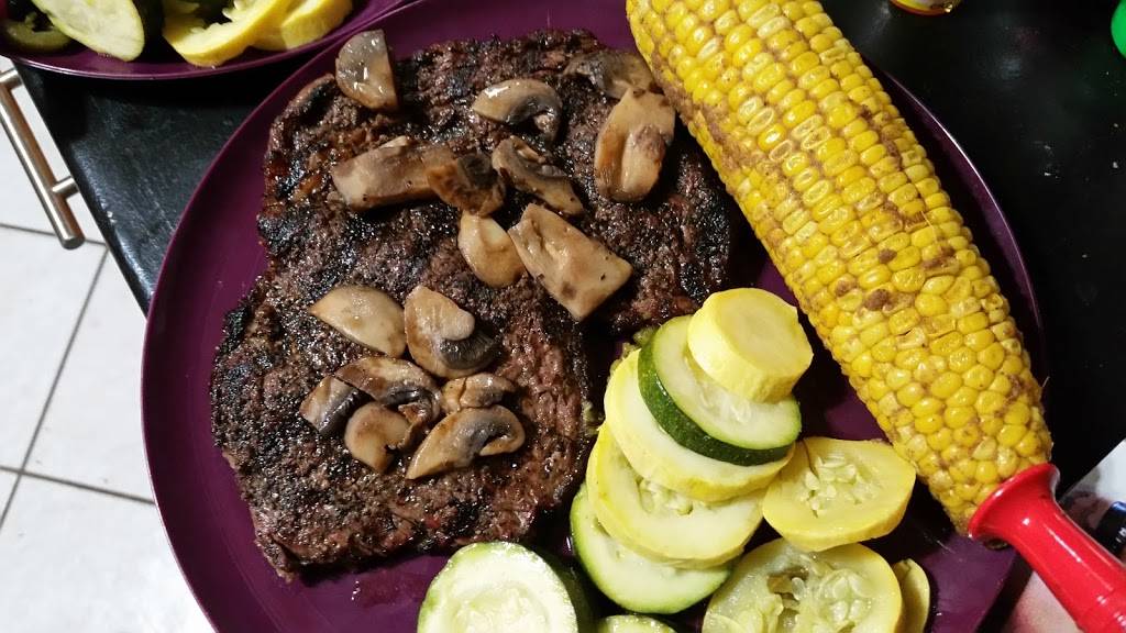 Twisted TAIL BBQ Catering | restaurant | 4240 Florance Rd, Ponder, TX 76259, USA | 9403909871 OR +1 940-390-9871