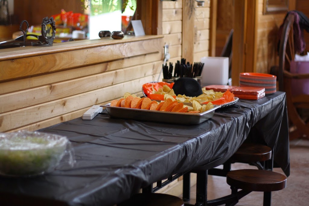 West Winery at Jackson Stables | restaurant | 22694 Rainbow Basin Trail, Kirksville, MO 63501, USA | 6609883941 OR +1 660-988-3941