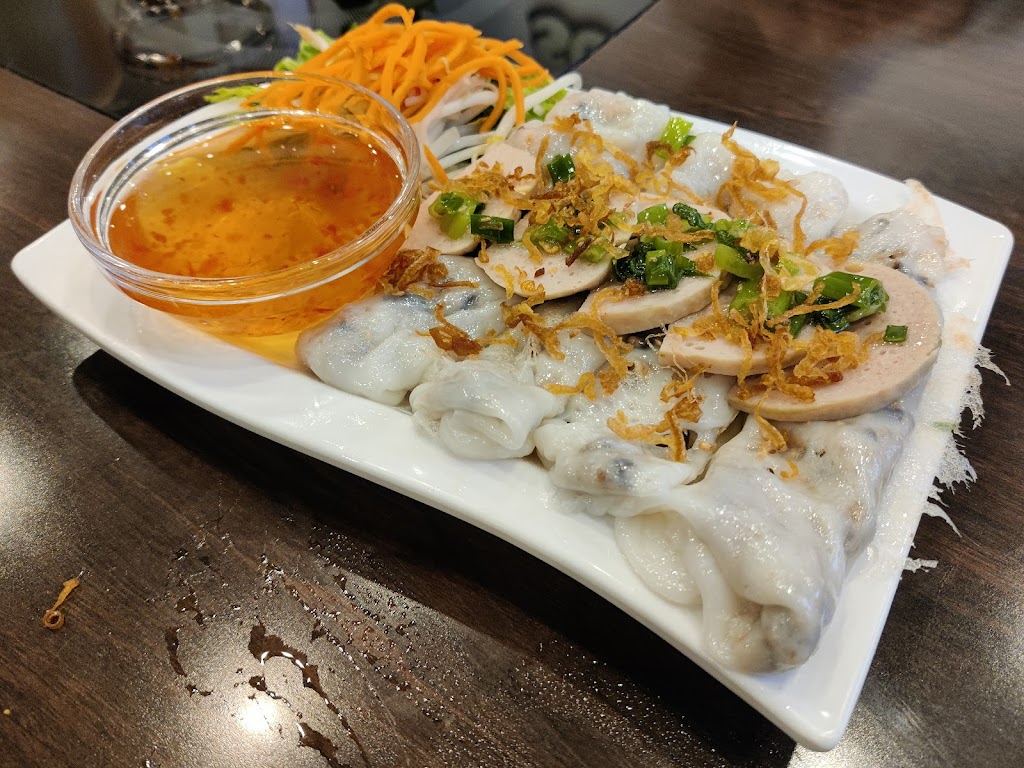 So Pho So Good SF | restaurant | 2445 Noriega St, San Francisco, CA 94122, USA | 4153403989 OR +1 415-340-3989