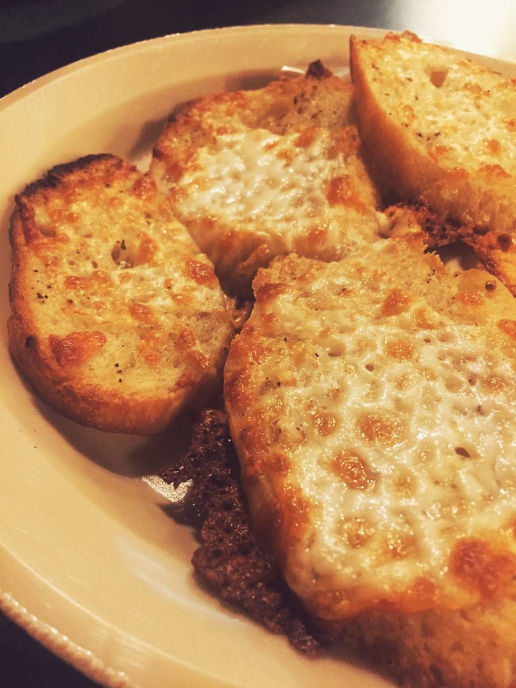 Tomasos Pizza | restaurant | 1111 7th Ave, Marion, IA 52302, USA | 3193776102 OR +1 319-377-6102