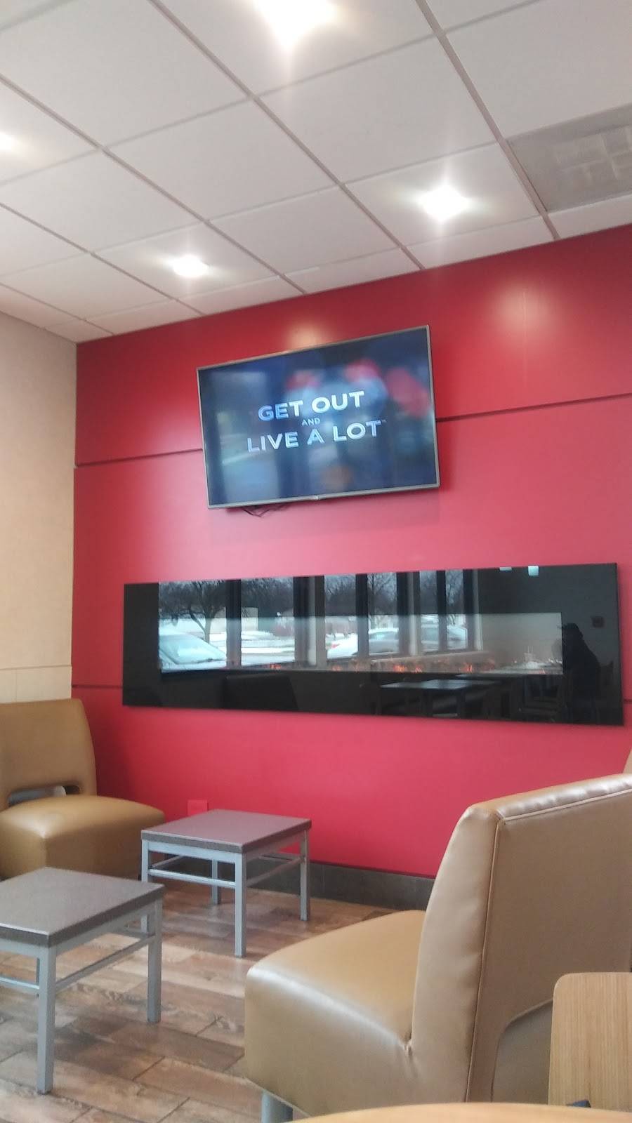 Wendys | restaurant | 18257 S Halsted St, Glenwood, IL 60425, USA | 7087553590 OR +1 708-755-3590