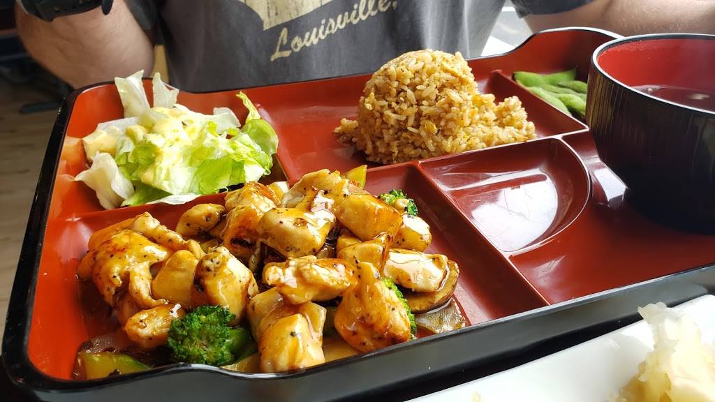 Bento Asian Kitchen+Sushi | restaurant | 12951 Shelbyville Rd #114, Louisville, KY 40243, USA | 5028221202 OR +1 502-822-1202