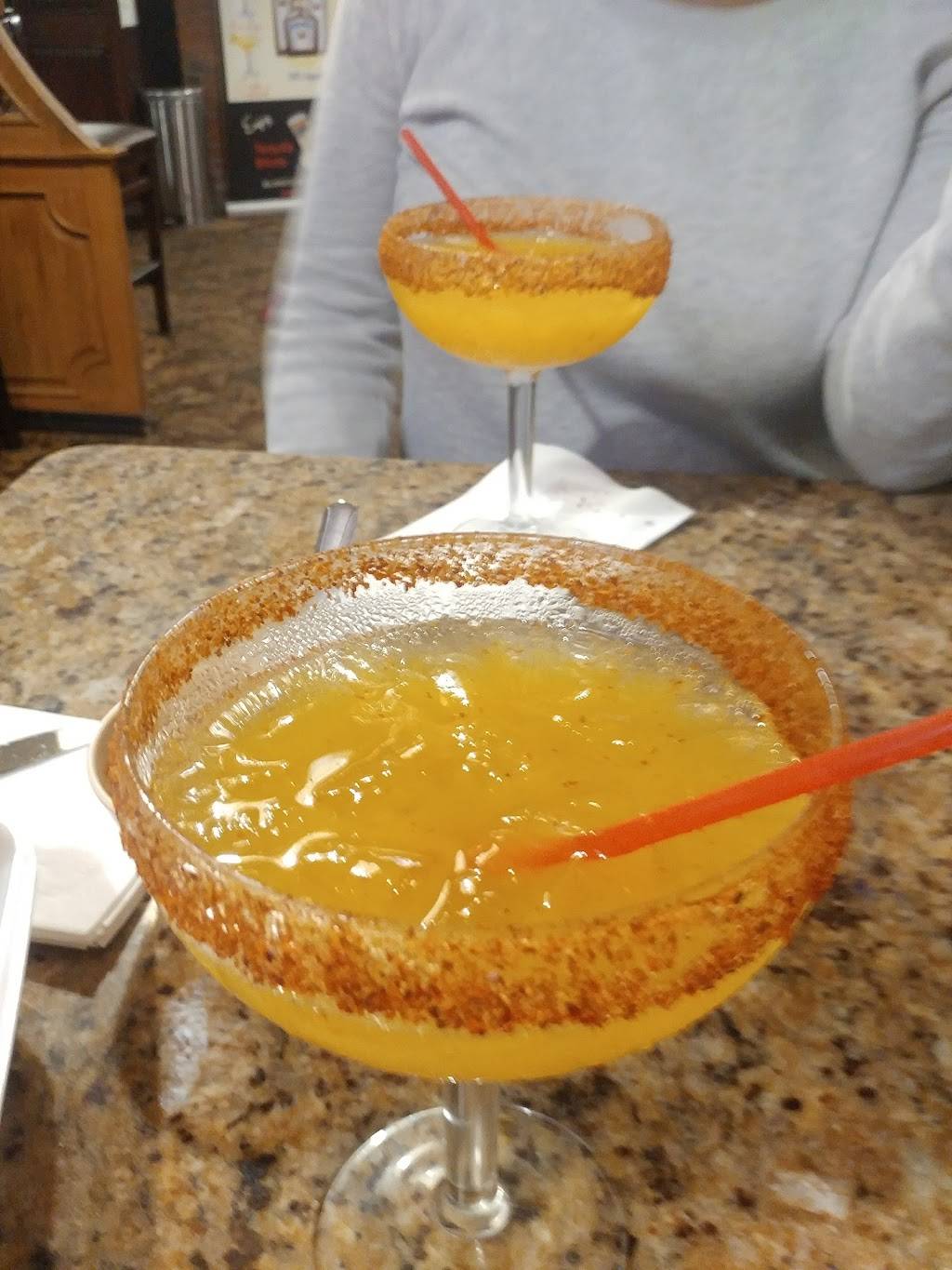 Casa Gamino | restaurant | 8330 Alondra Blvd, Paramount, CA 90723, USA | 5626346225 OR +1 562-634-6225