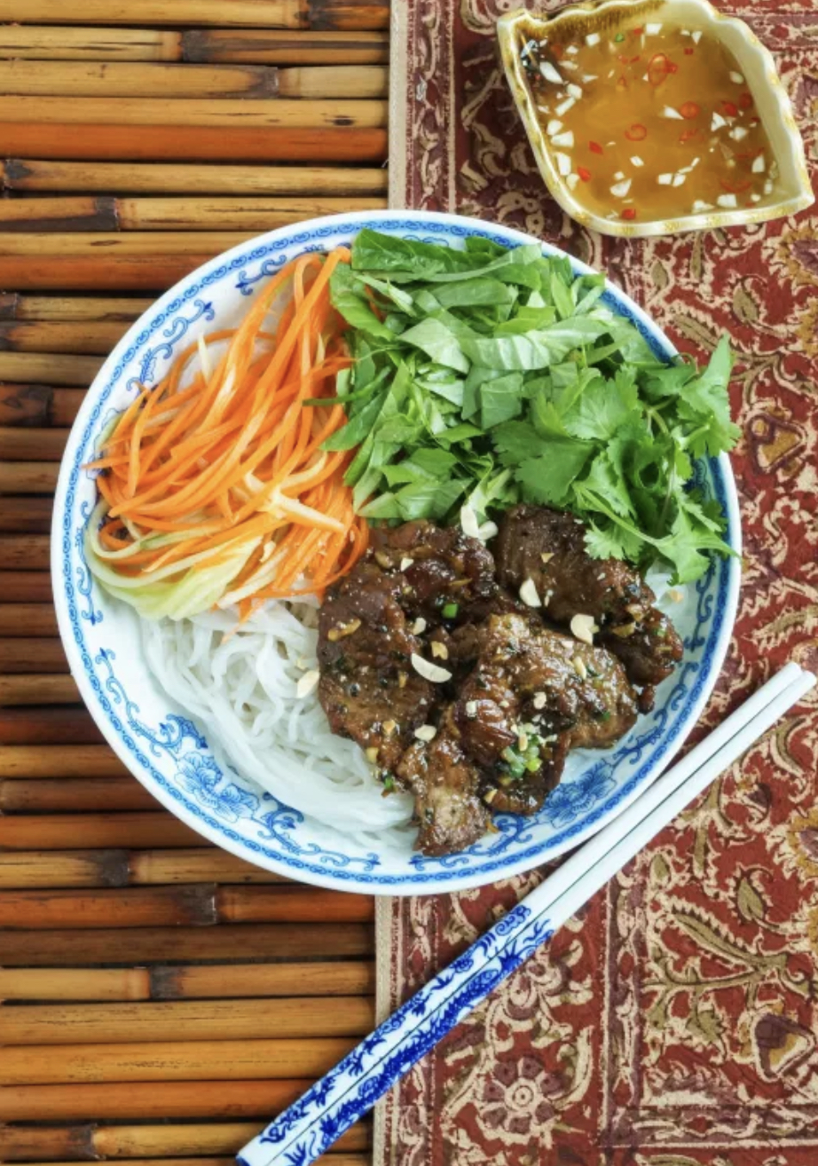 Pho mimi | restaurant | 635 N Main St, Corona, CA 92880, USA | 9514073905 OR +1 951-407-3905