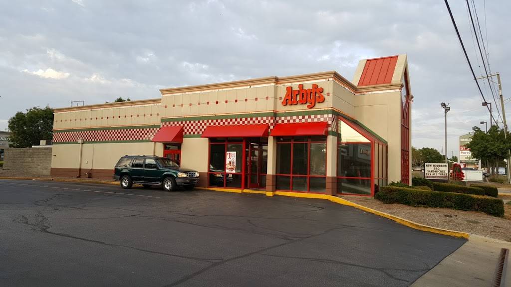 Arbys | restaurant | 2713 E W 3rd St, Bloomington, IN 47401, USA | 8123321665 OR +1 812-332-1665