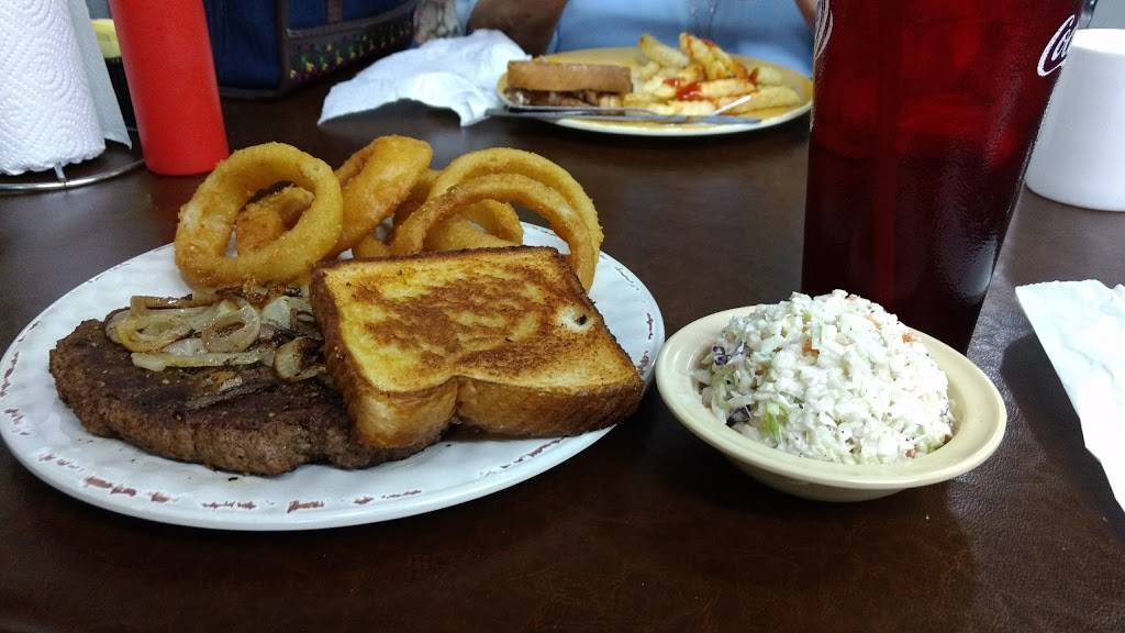 Diner | restaurant | 273 N Pleasant St, Decaturville, TN 38329, USA | 7318524136 OR +1 731-852-4136