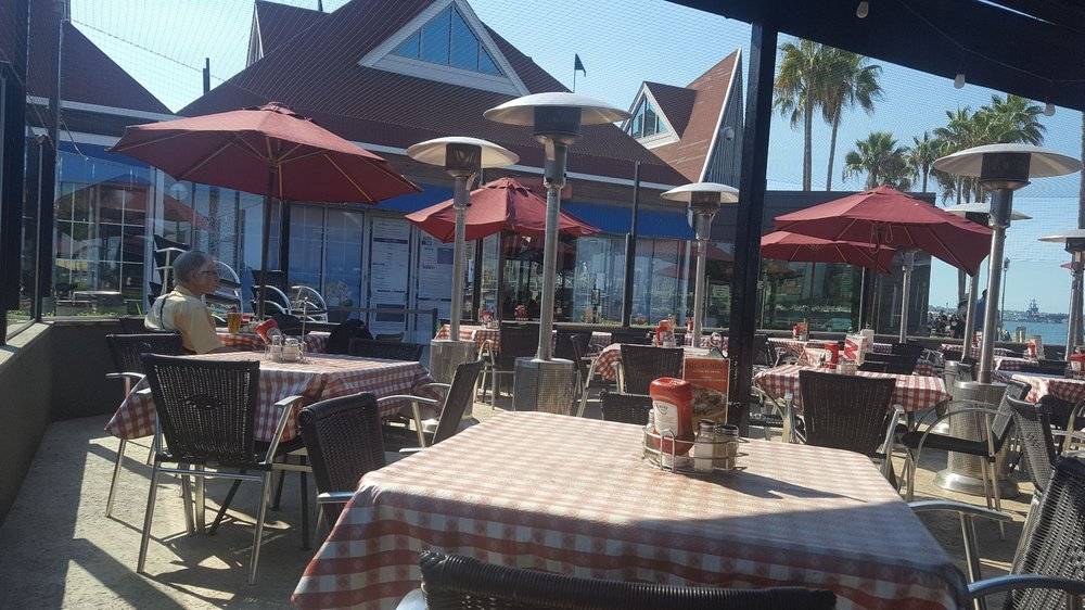 Village Pizzeria Bayside | restaurant | 1201 1st St, Coronado, CA 92118, USA | 6194370650 OR +1 619-437-0650