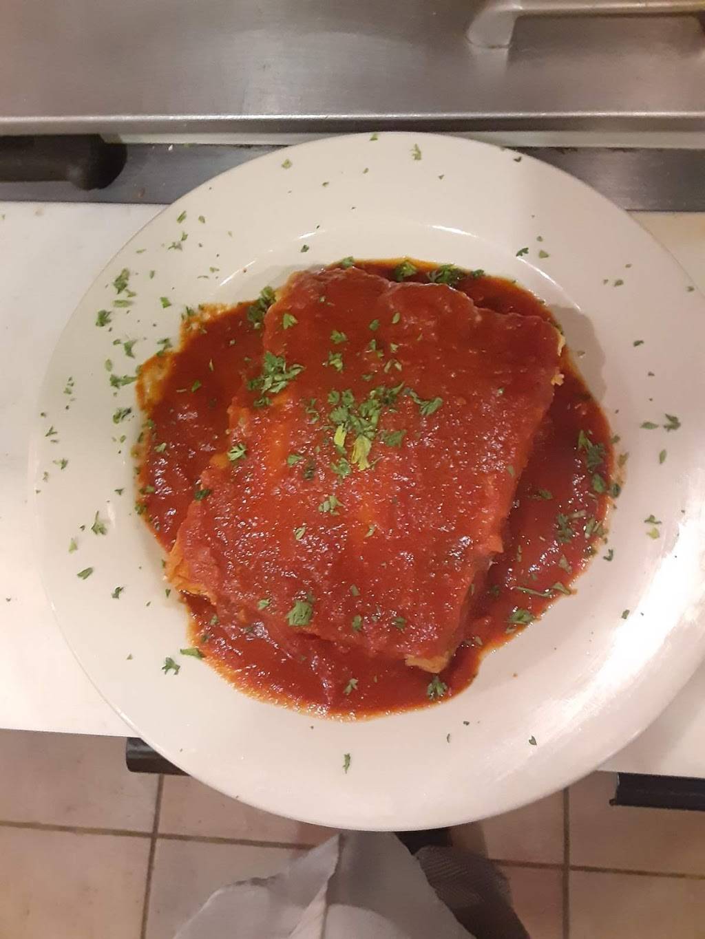 Compare Ristorante | restaurant | 43 E Broadway, Derry, NH 03038, USA | 6032605292 OR +1 603-260-5292