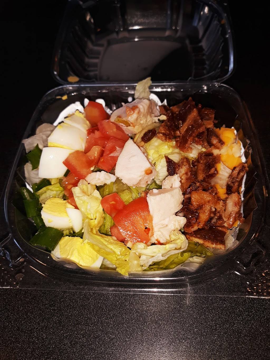 Corner Cafe At The Leland | restaurant | 900 S A St, Richmond, IN 47374, USA | 7655984032 OR +1 765-598-4032