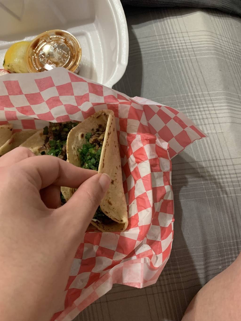 Fuegos Tacos | restaurant | 12641 Rosedale Hwy, Bakersfield, CA 93312, USA | 6615259727 OR +1 661-525-9727