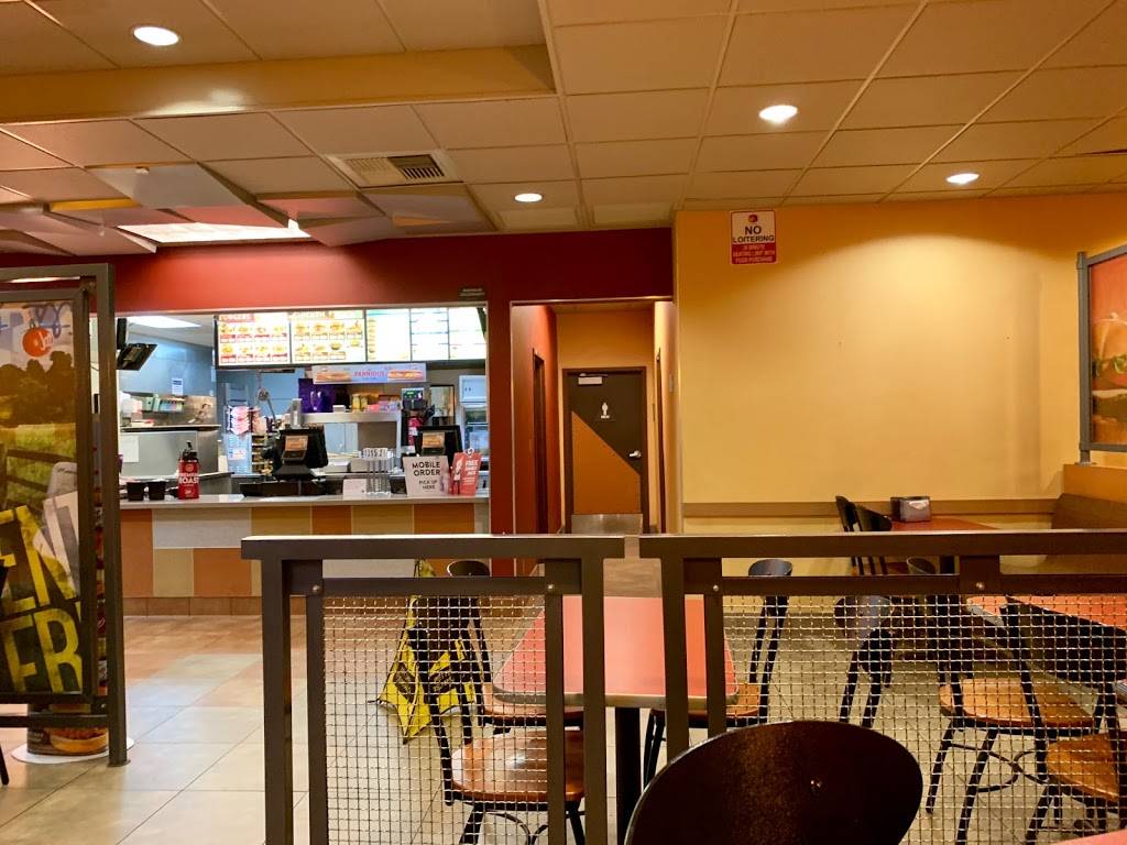 Jack in the Box | restaurant | 2560 N Perris Blvd Bldg X, Perris, CA 92571, USA | 9519432975 OR +1 951-943-2975