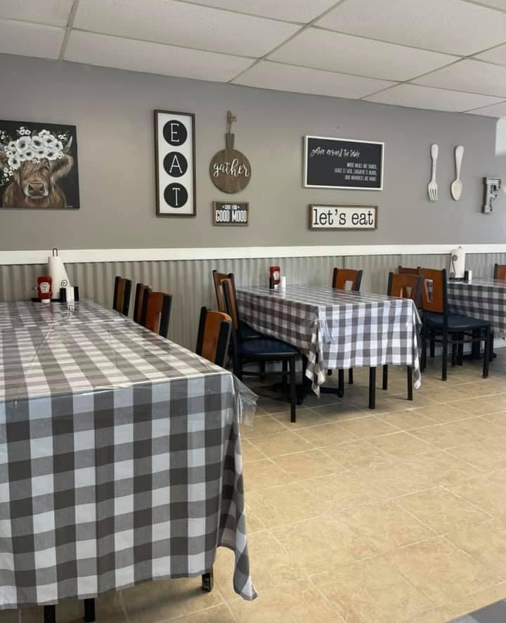 Farmhouse Diner | restaurant | 516 E State St, Trenton, OH 45067, USA | 5134684013 OR +1 513-468-4013