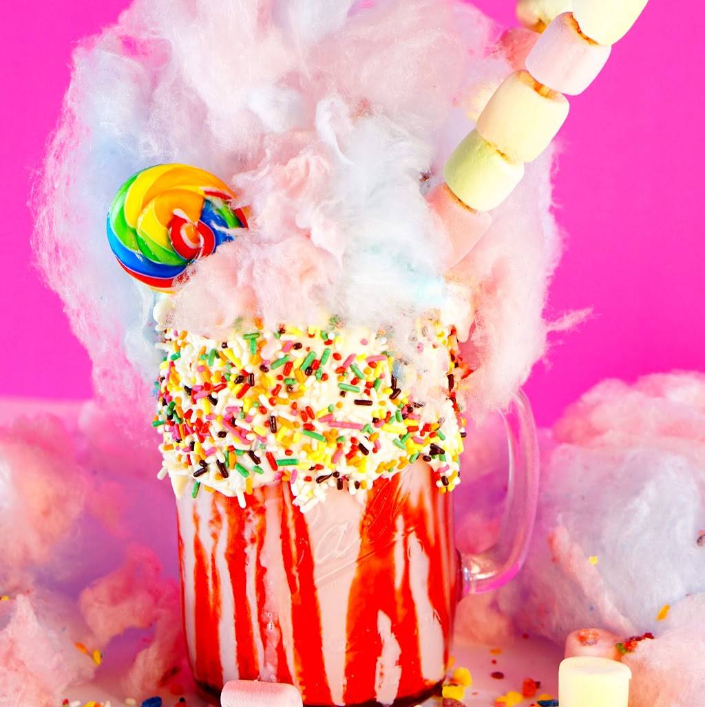 Monster Shakes | restaurant | 425 S Sunrise Way Suite H-7, Palm Springs, CA 92262, USA | 7603259803 OR +1 760-325-9803