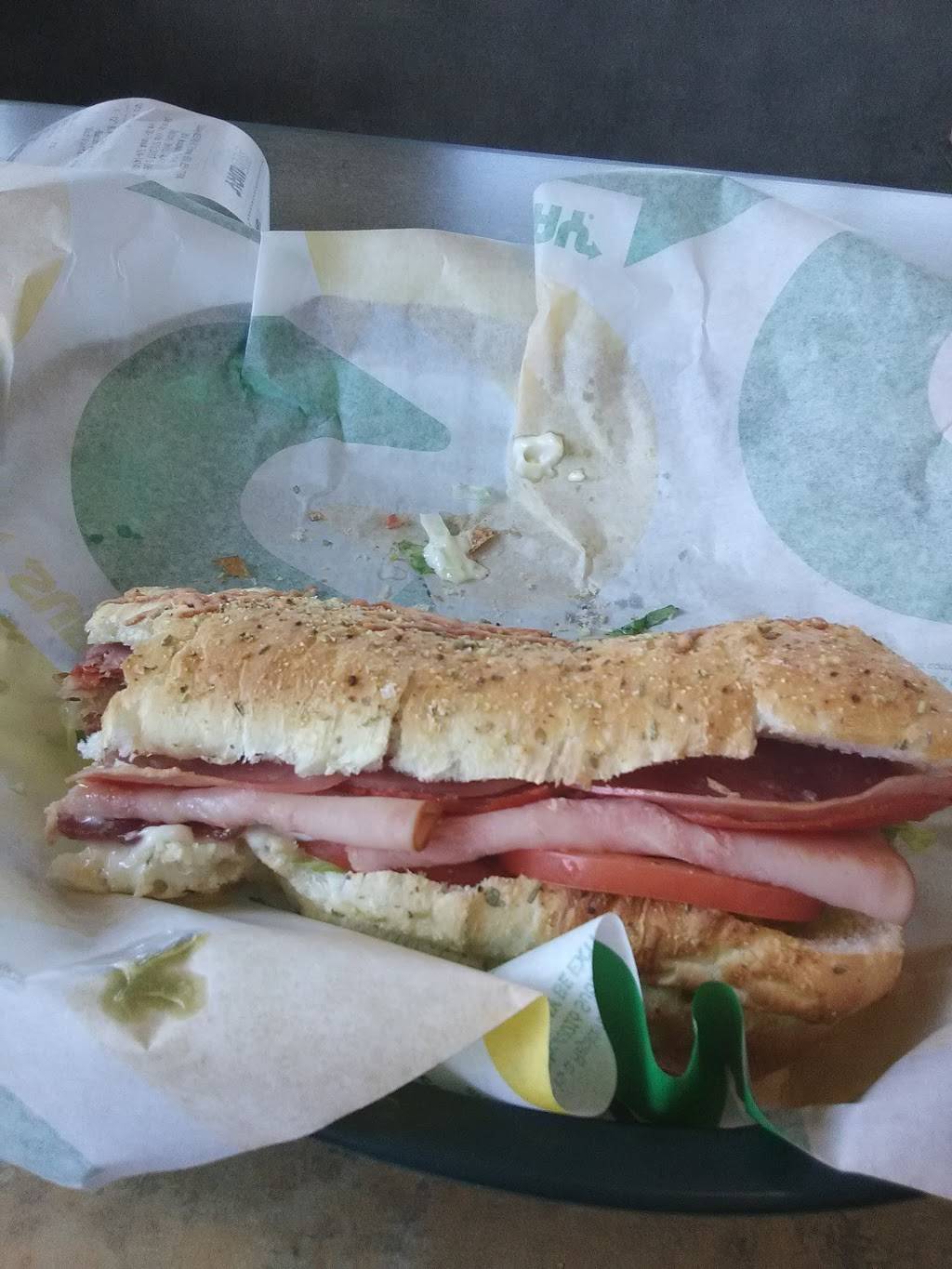 Subway | restaurant | 1814 Woodman Dr, Dayton, OH 45420, USA | 9372567784 OR +1 937-256-7784